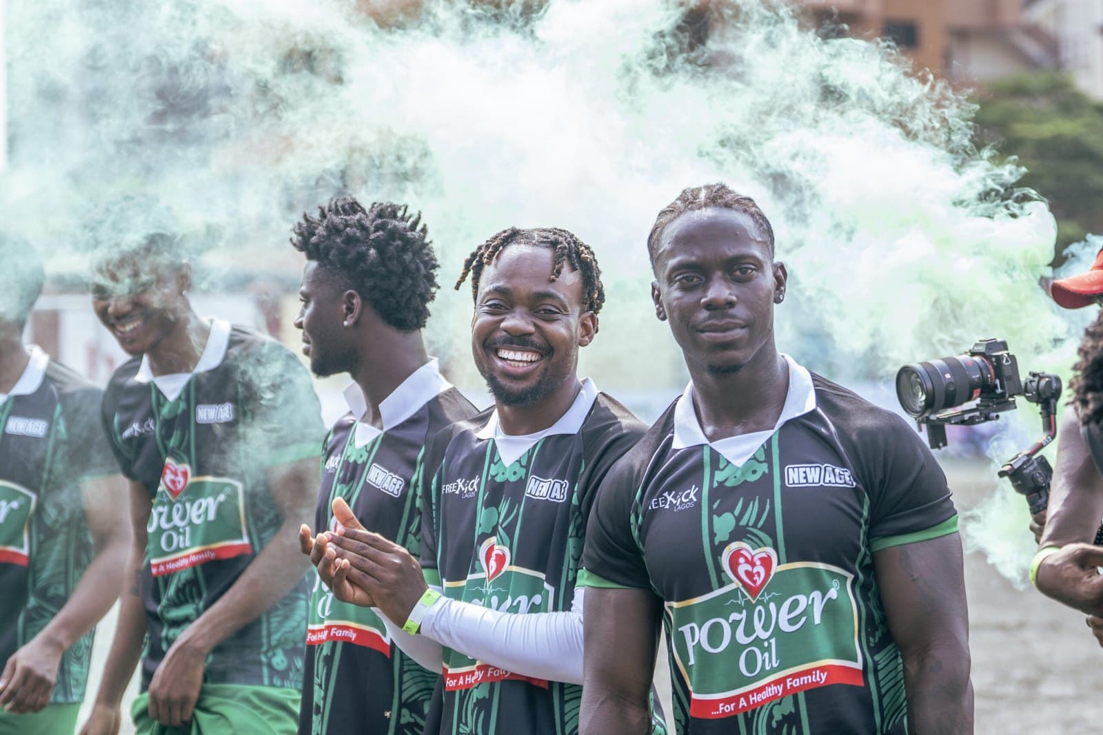Full-time. Green smoke and a squad that showed up. 💚🖤